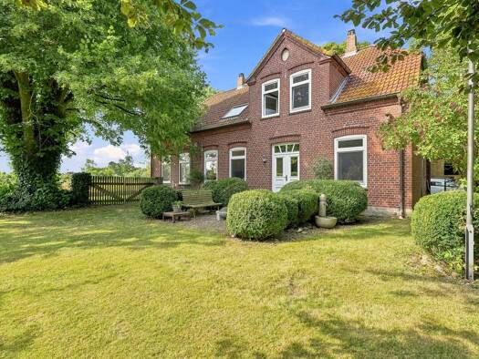 Bauernhaus zum Kauf 1.395.000 € 8 Zimmer 246 m² 8.637 m² Grundstück frei ab sofort Todendorf Fehmarn 23769