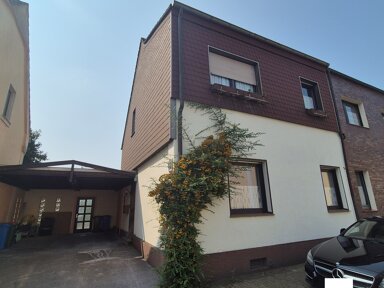 Doppelhaushälfte zum Kauf 299.000 € 7 Zimmer 175,2 m² 270 m² Grundstück frei ab 01.11.2024 Dümpten Oberhausen 46047