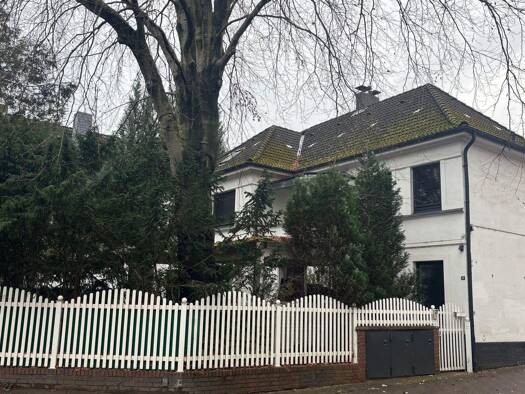 Mehrfamilienhaus zum Kauf 2.100.000 € 11,5 Zimmer 272 m² 675 m² Grundstück frei ab sofort Stellingen Hamburg 22527