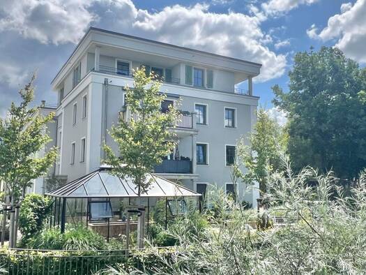 Wohnung zum Kauf 265.000 € 2 Zimmer 55,6 m² Pirna Pirna 01796