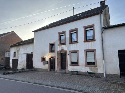 Einfamilienhaus zum Kauf 199.000 € 7 Zimmer 180 m² 437 m² Grundstück Faha Mettlach 66693
