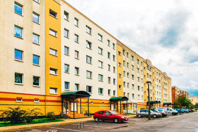 Wohnung zur Miete 541 € 3 Zimmer 57,4 m² 3. Geschoss Ernst-Thälmann-Ring 38a Schönwalde II Greifswald 17491