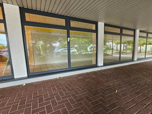 Verkaufsfläche zur Miete provisionsfrei 62 m² Verkaufsfläche Rosa-Luxemburg-Platz 1 Hennigsdorf 16761