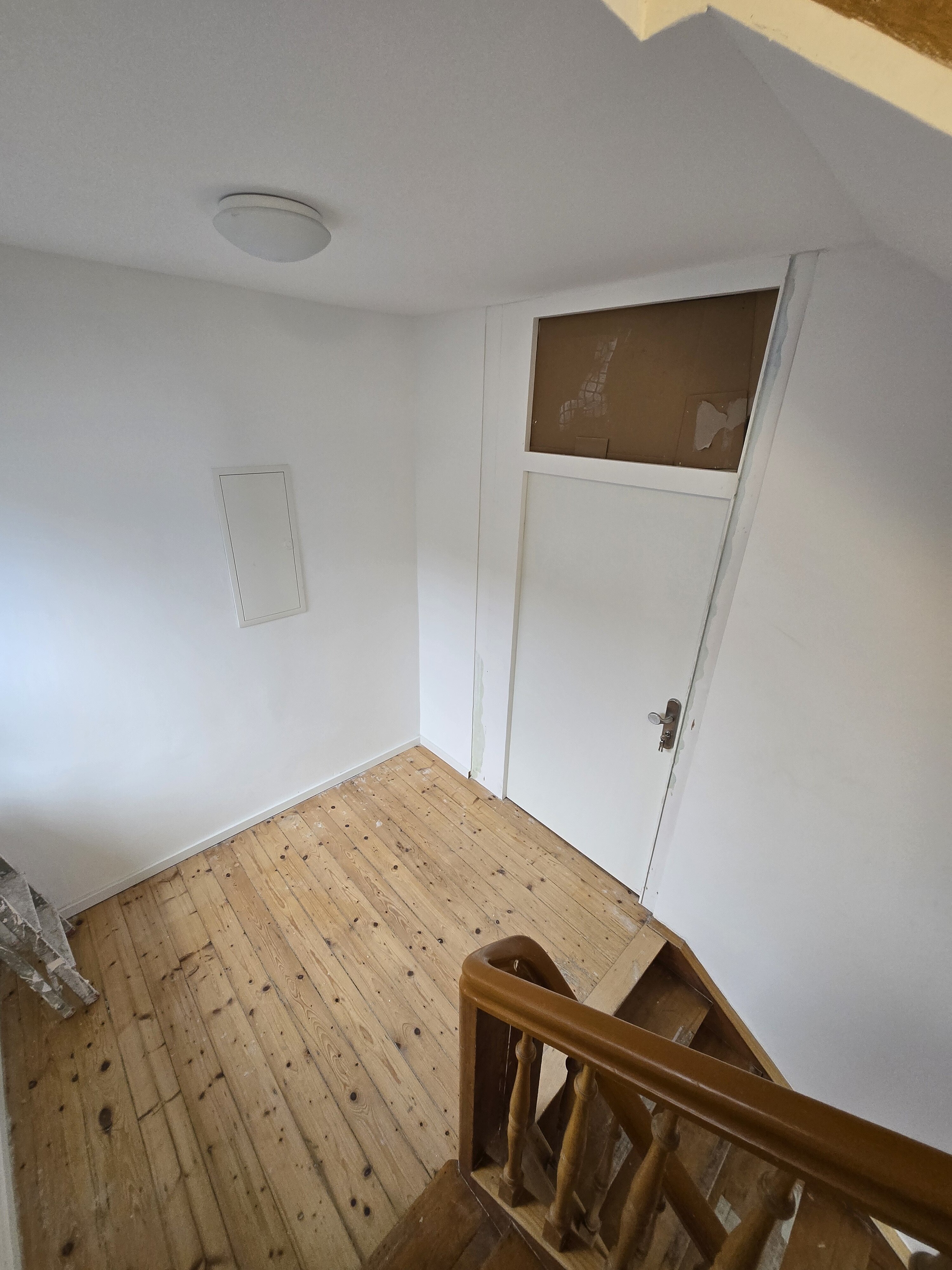 Wohnung zur Miete 1.150 € 3 Zimmer 136 m²<br/>Wohnfläche 2.<br/>Geschoss ab sofort<br/>Verfügbarkeit Dillenburger Str.68 Würgendorf Burbach 57299