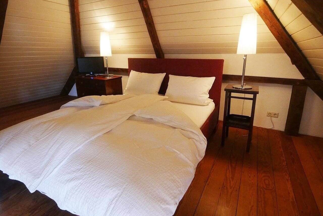 Property thumbnail 9