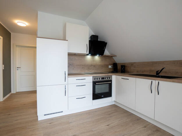 Wohnung zur Miete 690 € 2 Zimmer 63 m² Dachgeschoss Moordorf Südbrookmerland 26624