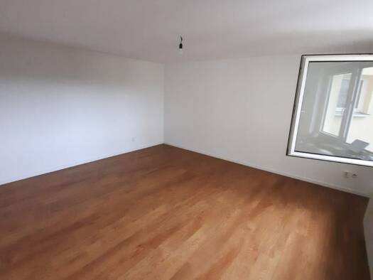 Wohnung zur Miete 213 € 1 Zimmer 26,6 m² 6. Geschoss frei ab sofort Damaschkestraße 11 Innenstadt Kaiserslautern 67663