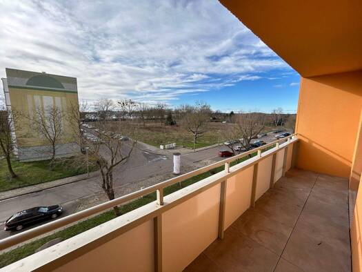 Wohnung zur Miete 382 € 2 Zimmer 50,2 m² 3. Geschoss Astonstraße 54 Sudenburg Magdeburg 39116