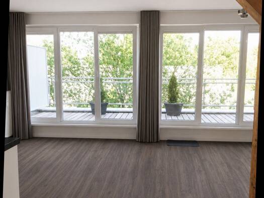 Studio zur Miete 770 € 1 Zimmer 38 m² Geschoss 3/4 frei ab 15.10.2026 Bahrenfeld Altona 22761