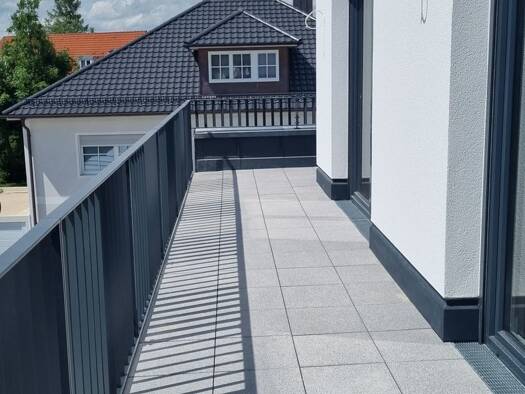 Penthouse zur Miete 2.900 € 3 Zimmer 140 m² Geschoss 1/2 frei ab 01.01.2026 Moosach München 80997