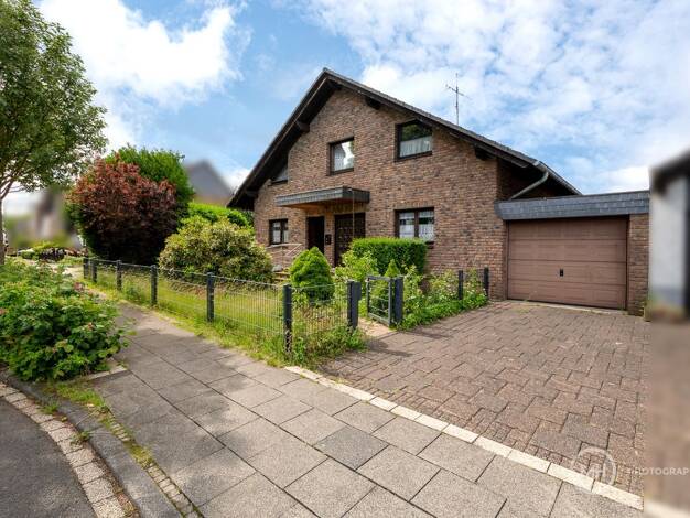 Einfamilienhaus zum Kauf 369.000 € 5 Zimmer 158 m² 594 m² Grundstück Kaldauen Siegburg 53721