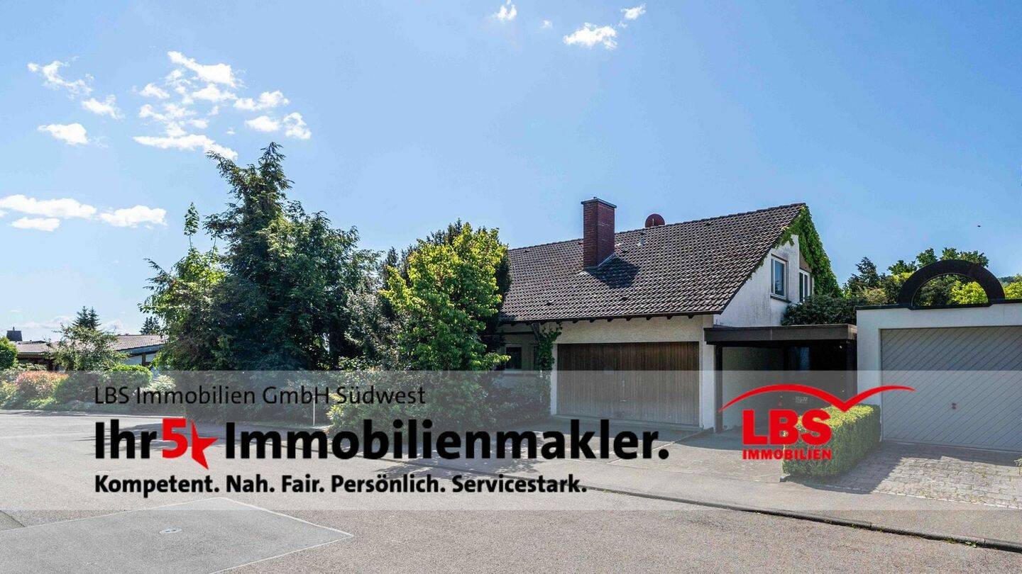 Raum für Visionen: Einfamilienhaus mit Einliegerwohnung in begehrter Lage