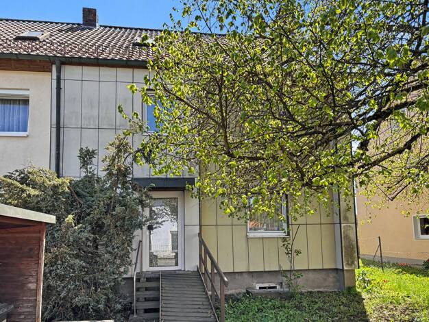 Doppelhaushälfte zum Kauf 269.000 € 6 Zimmer 154,5 m² 550 m² Grundstück Petzmannsberg Kulmbach 95326
