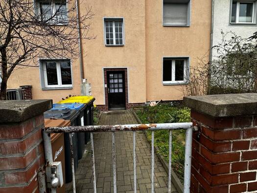 Wohnung zur Miete 468 € 3 Zimmer 72 m² EG frei ab sofort Franz-Ludwig-Rasch-Straße 37 Naumburg Naumburg (Saale) 06618