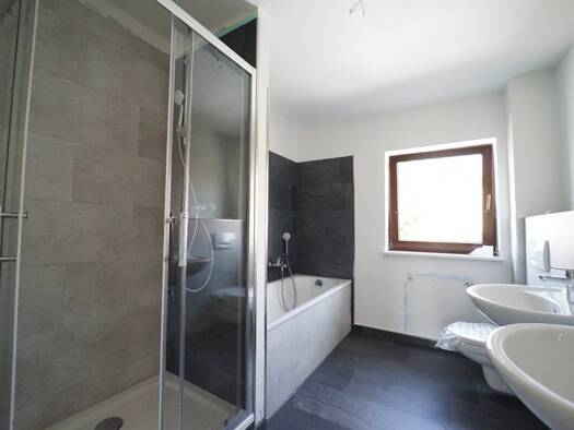 Reihenmittelhaus zur Miete 1.495 € 4 Zimmer 102 m² 181 m² Grundstück frei ab sofort Fasanerie 9b Zöschen Leuna 06237