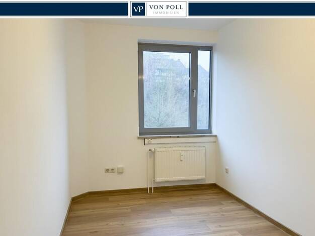 Wohnung zur Miete 490 € 2 Zimmer 37,5 m² 1. Geschoss frei ab sofort Neumühlen-Dietrichsdorf Kiel 24149