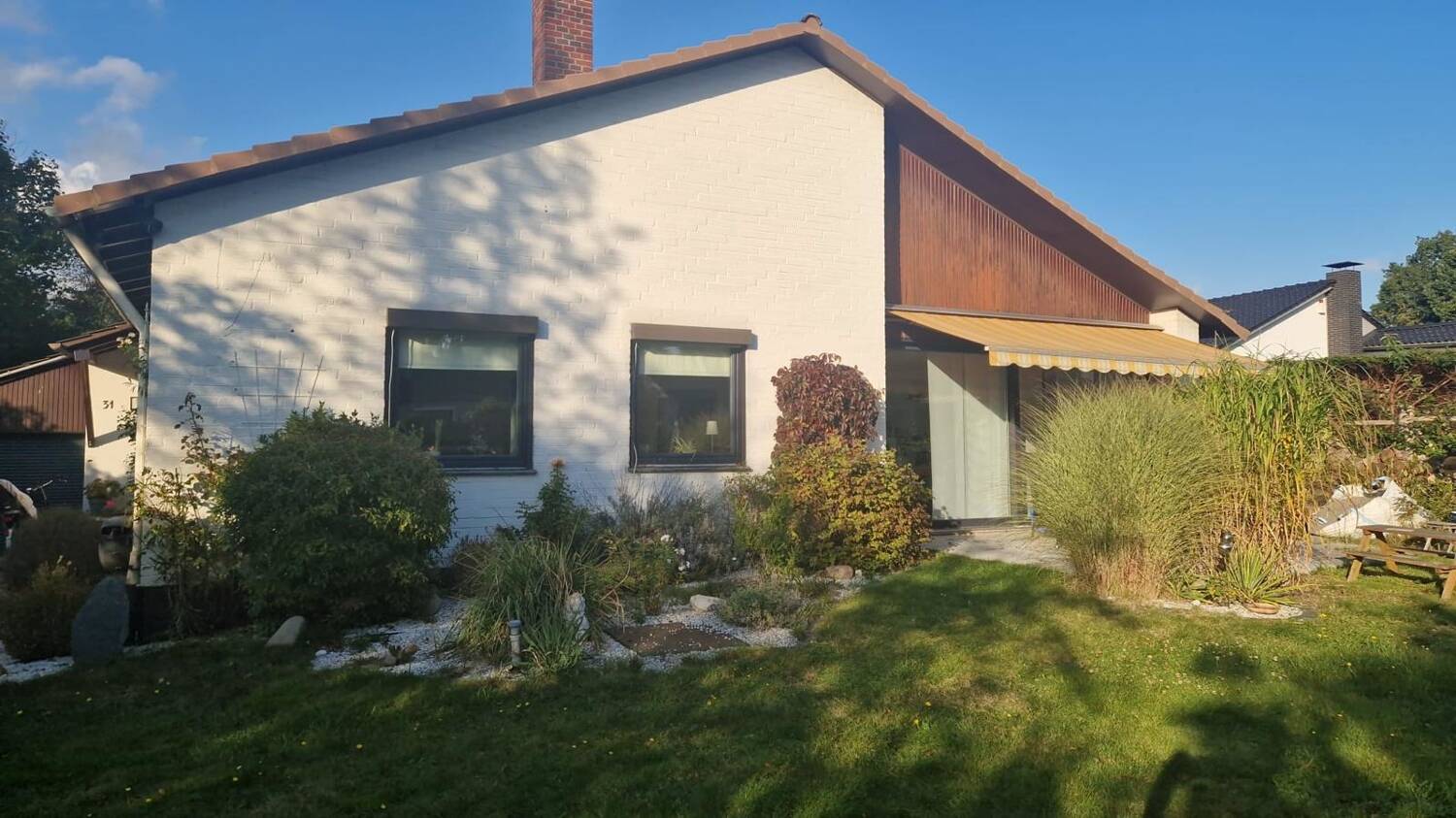 Einfamilienhaus zum Kauf 549.000 € 5 Zimmer 171 m²<br/>Wohnfläche 1.115 m²<br/>Grundstück ab sofort<br/>Verfügbarkeit Quickborn 25451
