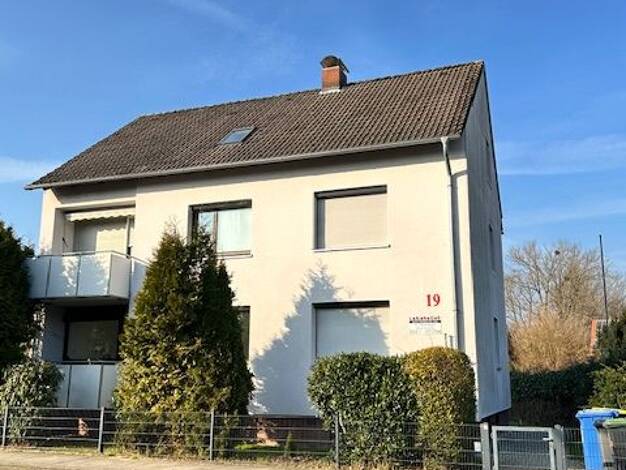 Mehrfamilienhaus zum Kauf 498.000 € 9 Zimmer 205 m² 885 m² Grundstück frei ab sofort Querum Braunschweig 38108