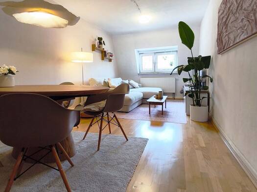 Wohnung zur Miete 890 € 3 Zimmer 85 m² 3. Geschoss frei ab 01.11.2026 Rintheimer Hauptstraße 47 Rintheim Rintheim 76131