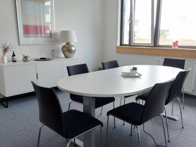 Bürofläche zur Miete provisionsfrei 528 € 36 m² Bürofläche Kreuznacher Straße Bad Cannstatt Bad Cannstatt 70372