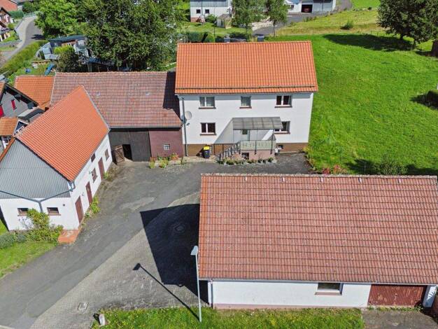 Einfamilienhaus zum Kauf 289.000 € 8 Zimmer 155,6 m² 2.638 m² Grundstück Herchenhain Grebenhain 36355