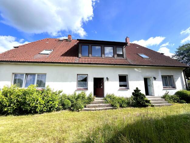 Einfamilienhaus zum Kauf 148.500 € 5 Zimmer 165 m² 1.975 m² Grundstück frei ab sofort Sehlsdorf Goldberg 19399