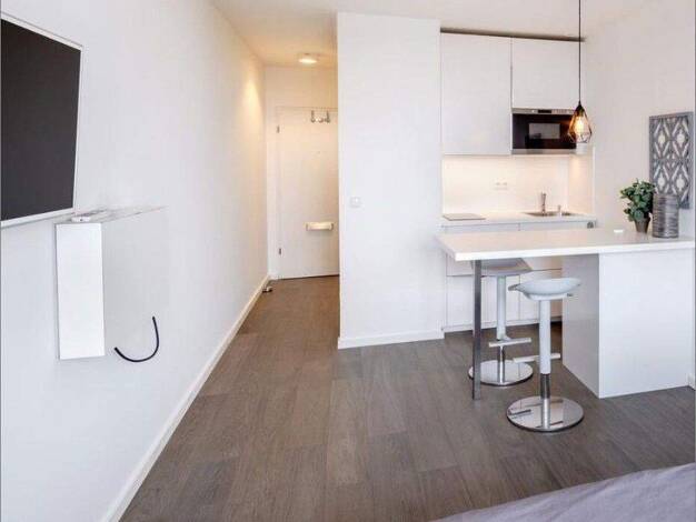 WG-Zimmer zur Miete Wohnen auf Zeit 1.690 € 36 m² 5. Geschoss frei ab 15.03.2026 Innere Wiener Straße 16 Au-Haidhausen Haidhausen 81667