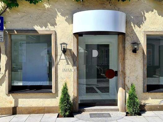 Praxis zum Kauf provisionsfrei 335.000 € 3 Zimmer 110 m² Bürofläche Bamberger Str. 26 Forchheim 91301