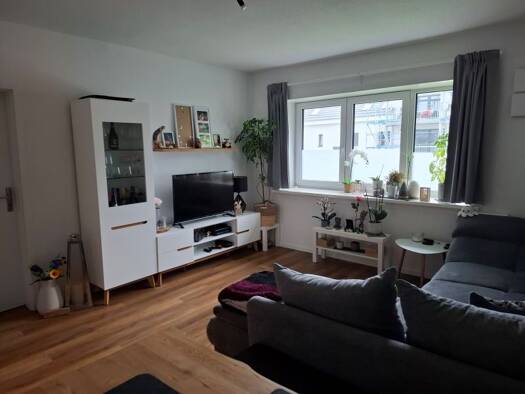 Wohnung zur Miete 735 € 3 Zimmer 70,2 m² 1. Geschoss frei ab sofort Unterlüß Südheide 29345
