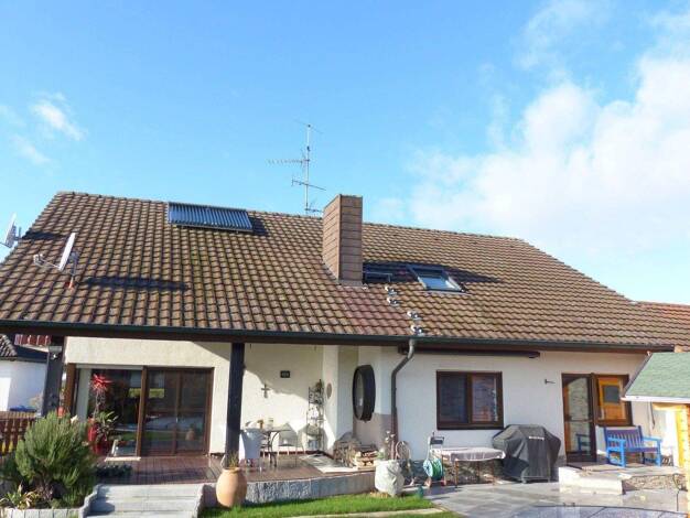 Mehrfamilienhaus zum Kauf provisionsfrei 900.000 € 10 Zimmer 283 m² 709 m² Grundstück Neuenburg Neuenburg am Rhein 79395