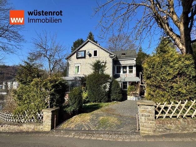 Mehrfamilienhaus zum Kauf 189.000 € 8 Zimmer 240 m² 932 m² Grundstück Kirchen 57548