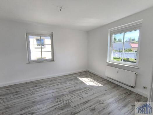 Wohnung zur Miete 320 € 2 Zimmer 59 m² 1. Geschoss frei ab sofort Seifhennersdorf 02782