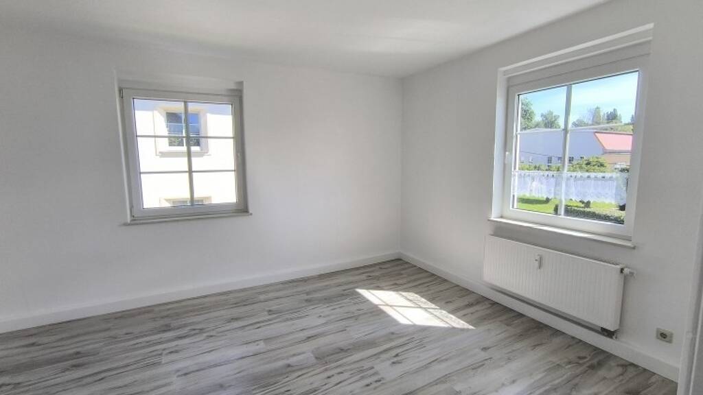 Wohnung zur Miete 320 € 2 Zimmer 59 m² 1. Geschoss frei ab sofort Seifhennersdorf 02782