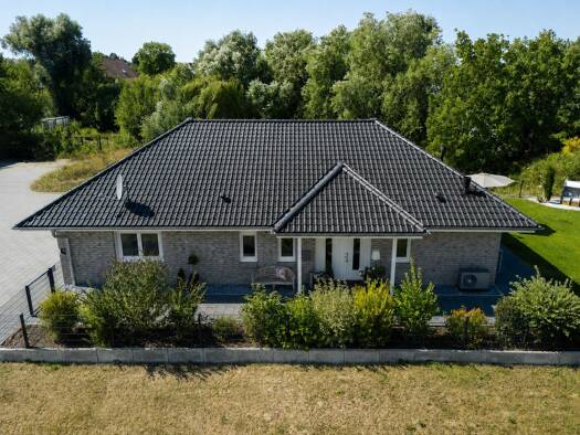 Bungalow zum Kauf 569.000 € 4 Zimmer 132,9 m² 1.011 m² Grundstück Helpup Oerlinghausen 33813