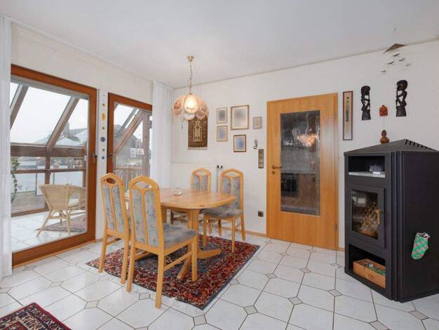 Einfamilienhaus zum Kauf 575.000 € 4,5 Zimmer 137 m² 440 m² Grundstück Öschelbronn Niefern-Öschelbronn 75223