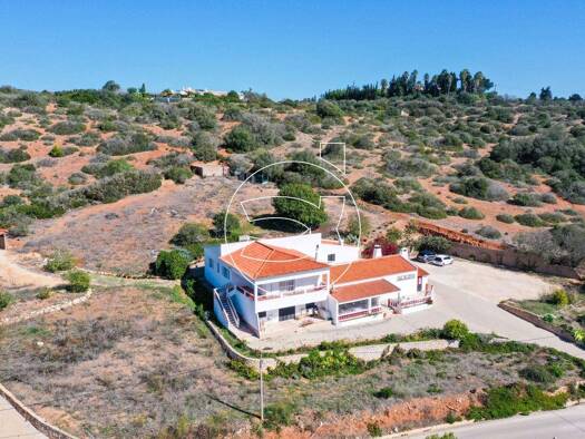 Villa zum Kauf 875.000 € 3 Zimmer 295 m² 5.213 m² Grundstück Vila Boa do Bispo 8650-041