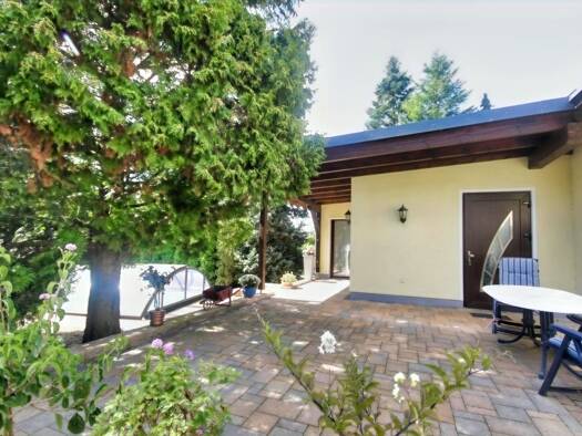 Bungalow zum Kauf 335.900 € 3 Zimmer 120 m² 1.500 m² Grundstück Oberlosa Plauen 08527