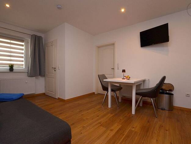 Wohnung zur Miete 1.000 € 2 Zimmer 35 m² EG frei ab sofort Nordheim a.Main 97334
