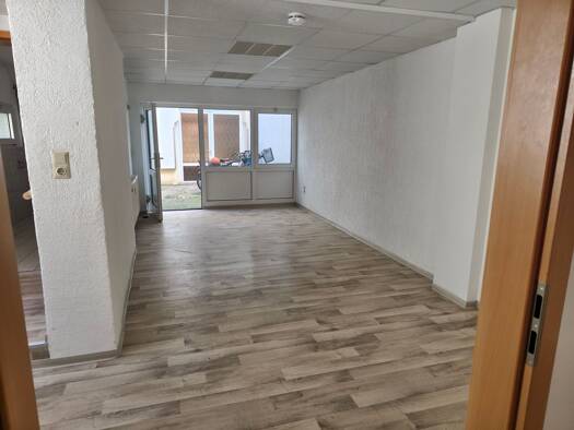Wohnung zur Miete 750 € 5 Zimmer 150 m² EG frei ab sofort Köthen Köthen (Anhalt) 06366