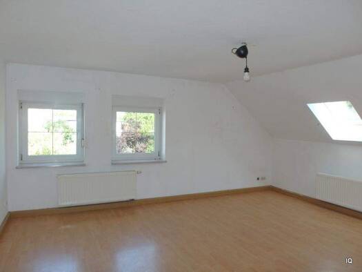 Wohnung zur Miete 299 € 3 Zimmer 75 m² 2. Geschoss Burggraben 33 Roßwein 04741
