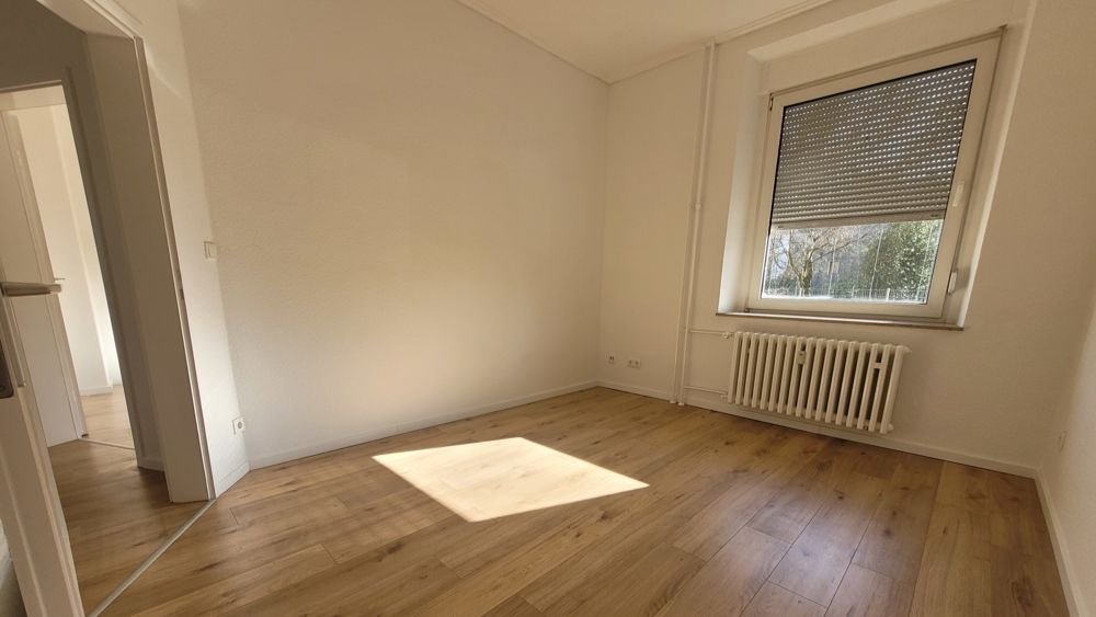 Wohnung zur Miete 352 € 2 Zimmer 48,2 m²<br/>Wohnfläche EG<br/>Geschoss Dr.-Heinrich-Laakmann-Straße 23 Alt-Hamborn Duisburg 47166