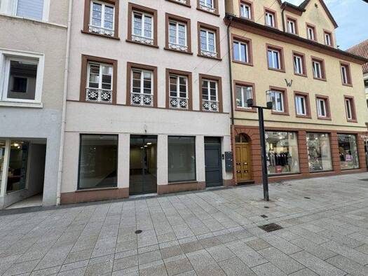 Laden zur Miete 25 € 85 m² Verkaufsfläche Landau Landau in der Pfalz 76829