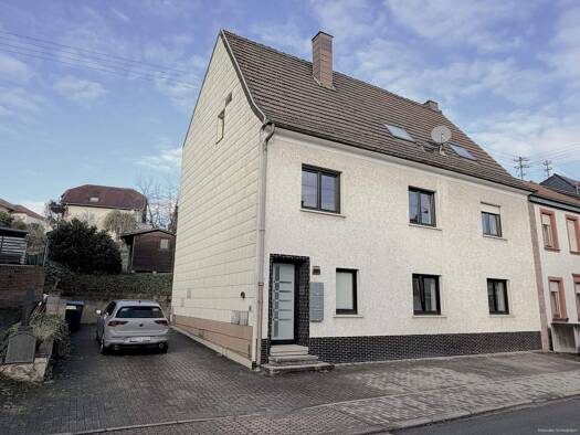 Mehrfamilienhaus zum Kauf 310.000 € 9 Zimmer 230 m² 1.056 m² Grundstück Püttlingen 66346