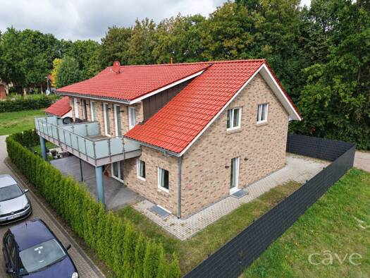 Doppelhaushälfte zum Kauf 360.000 € 5 Zimmer 140 m² 450 m² Grundstück Jeddeloh II Edewecht 26188