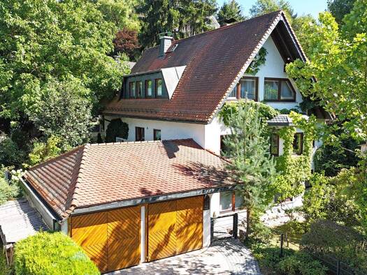 Einfamilienhaus zum Kauf 598.000 € 8 Zimmer 217 m² 1.022 m² Grundstück Dorfweil Schmitten im Taunus 61389