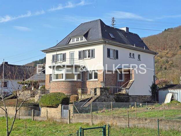 Villa zum Kauf 438.000 € 5 Zimmer 154 m² 617 m² Grundstück Spay 56322
