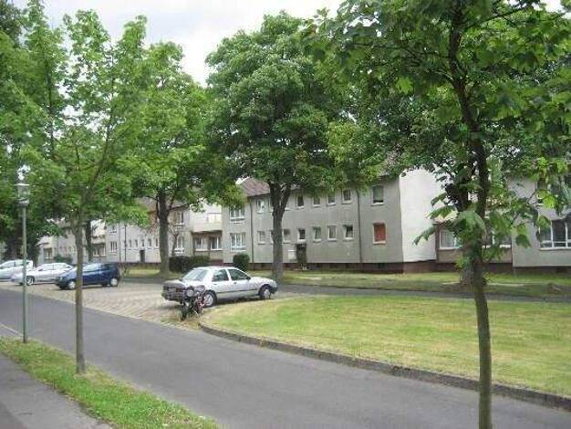 Wohnung zur Miete 867 € 4 Zimmer 82,6 m² frei ab 01.04.2026 Büchnerstraße 14 Bad Wilhelmshöhe Kassel 34131