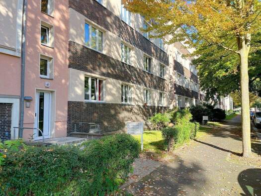 Wohnung zur Miete 435 € 3 Zimmer 75 m² 3 Geschosse frei ab sofort Pölbitz Zwickau 08058