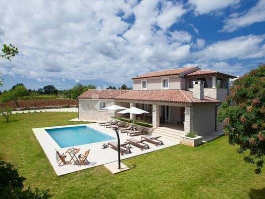 Haus zum Kauf 750.000 € 5 Zimmer 220 m² Divsici, Marcana Filipana, Divsici, Orbanici