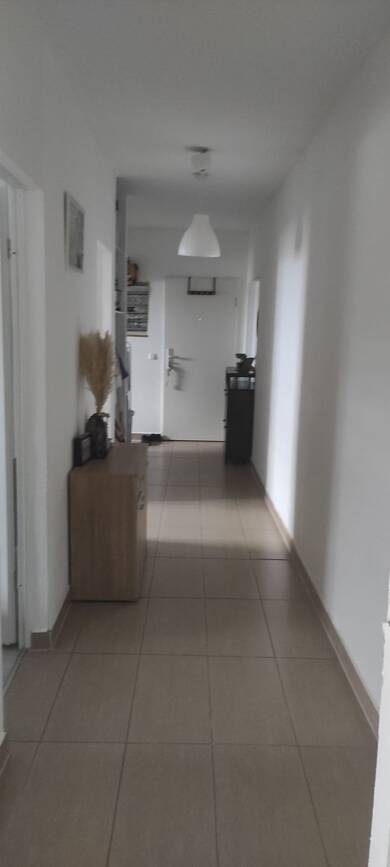 Wohnung zur Miete 1.040 € 3 Zimmer 70 m² 3. Geschoss Daimlerstr. 6 Südost Hanau 63450